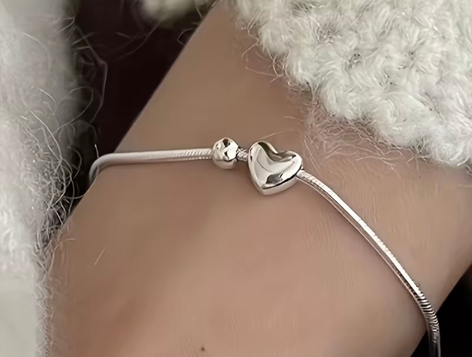 Stainless Steel Silver Heart and Ball bracelet