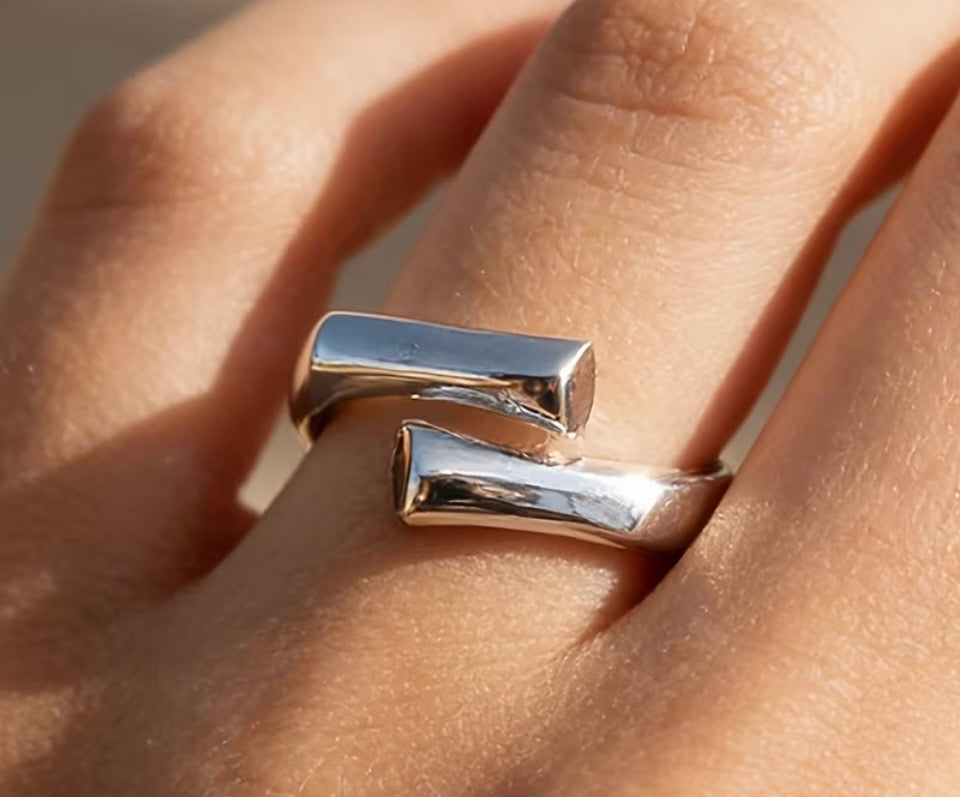 Unique adjustable silver ring